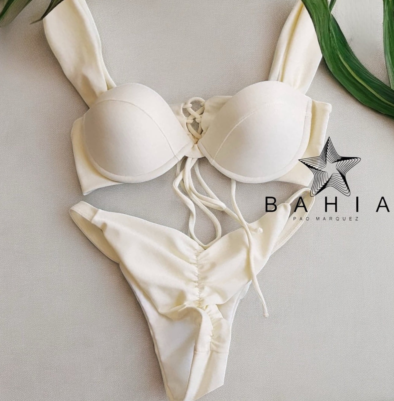 Bikini perla marfil