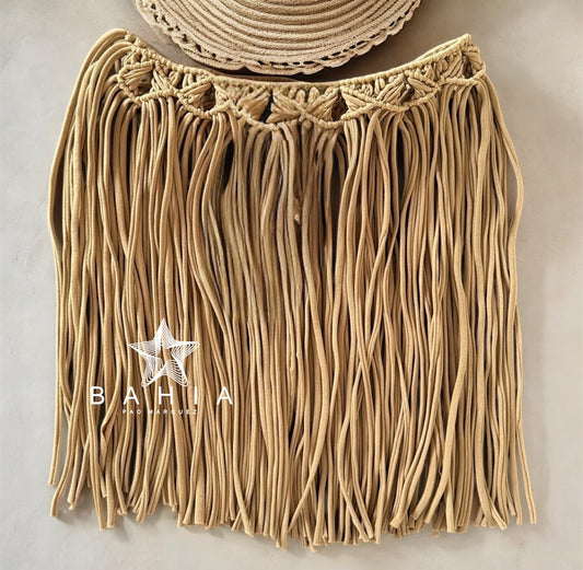 Falda corta macramé tiras